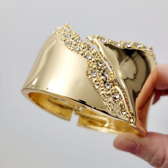 Brand New Top Fashion Gold Tone Rhinestone Bangle Bracelet - Picture 3 of 9